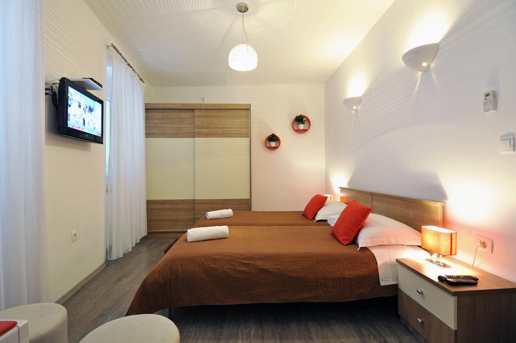 זאדאר Rooms & Apartments 72 מראה חיצוני תמונה